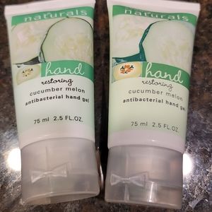 Avon naturals cucumber melon antibacterial hand gel